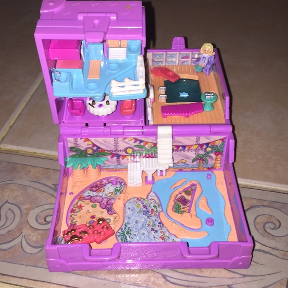 polly pocket pool house